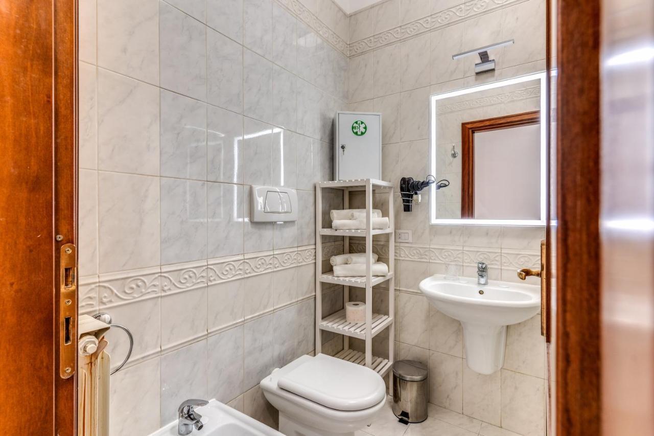 Rhome Colosseum Рим Екстер'єр фото